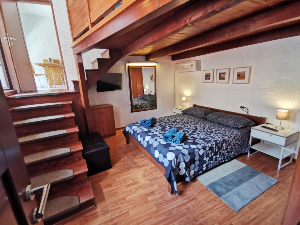 Studio Apartman Galerija Бузет Экстерьер фото